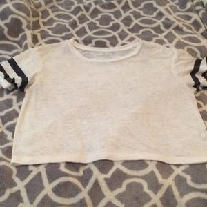 American Eagle crop top